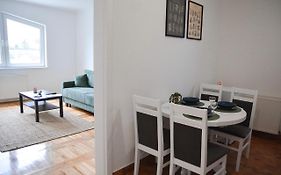 Crown Apartment 2